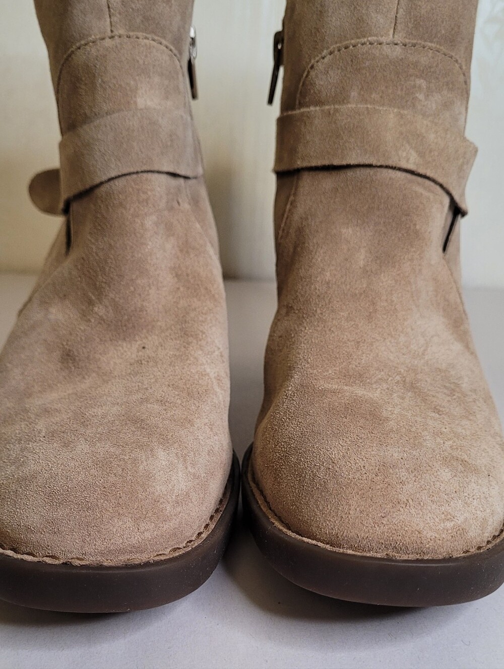 Born Tori Tan Suede Ankle Boots Size 8 - Picture 7 of 11